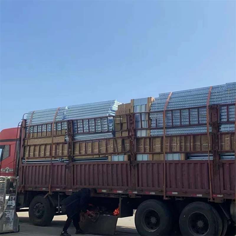河南濮阳华龙到渭南物流公司一站式服务，让货运更轻松（到渭南物流公司一站式服务,让货运更轻松一些）